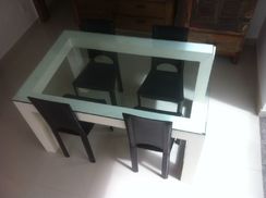 Conjunto Mesa e Cadeiras