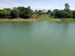 Ranchos -lotes -terrenos as Margens do Rio em Promissão-s.p