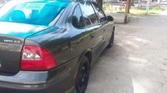 GM Chevrolet Vectra 2.2 Gls MPFI 2000