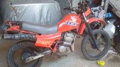 Vendo Honda XLX 250 ótimo Estado