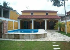 Casa com Piscina Temporada em Bertioga