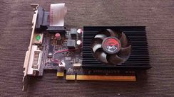 Placa de Vídeo Amd Radeon Hd 5450