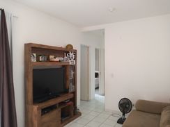 Vendo Apartamento com Quintal