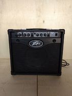 Amplificador Peavey Rage 158