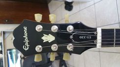 Guitarra Epiphone Semiacústica