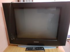 TV Samsung Tubo