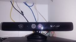 XBOX 360 Slim com Mais de 40 Jogos + Kinect + 2 Controles + Hd