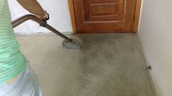 Limpeza e Conservação Limpeza de Carpetes e Sofás