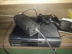 XBOX 360 Slim Bloqueado Original