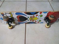 Skate Semi-profissional Pouco Usado