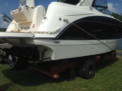 Bayliner 350 Especial Edition