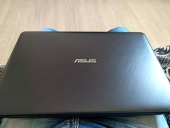 Note Asus Vivobook