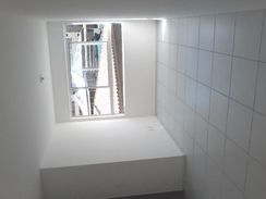 Alugo Apt. Novo. 1andar: R$ 550,00