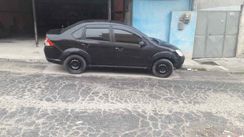 Fotos Similares: Ford Fiesta Sedan 