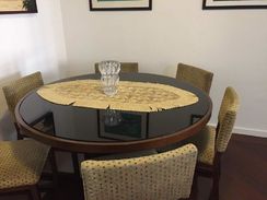 Mesa de Jantar Redonda com 6 Cadeiras