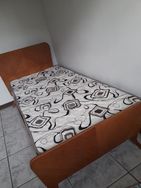 Cama de Solteiro Estilo Retrô