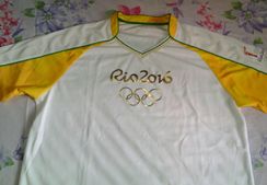 Uniforme do Condutor da Tocha Olímpica de 2016