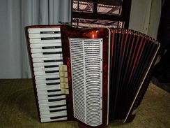 Acordeon Mondiale 80 Baixos