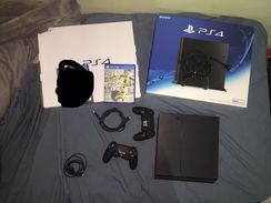 Fotos Similares: PS4 + 2 Controles + Fifa 17 