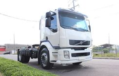 Caminhão Volvo Vm 330- Tração 4x2 - 2013