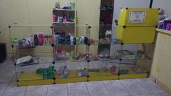 Vendo Vitrine com Caixa