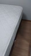 Cama de Casal Queen Semi Nova