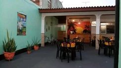 Casa com 2 Dormitórios, 470 m2 - Venda por RS 230.000,00 ou Aluguel por RS 2.700,00-mês - Cidade Nov