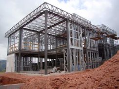 Construcao Casas e Barracoes Steelframe