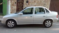 Corsa Sedan 2001/ 1.0 Milenium 16 Válvulas