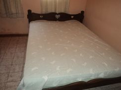 Cama de Casal com Colchão