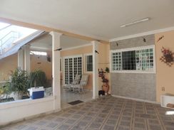 Fotos Similares: Casa com 5 Dormitórios à Venda, 300 m2 por RS 650.000,00 - Flores - Manaus-am 