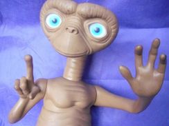 e T Boneco Grande 32 Cm Extraterrestre Grow Articulado / Mbq Old