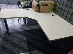 Fotos Similares: Mesa para Escritórios 