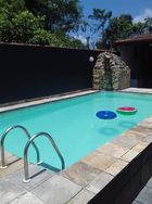 Casa com Piscina Próximo a Praia