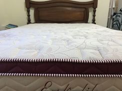 Cama de Casal com Colchao Otímo Estado!