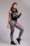 Calça Legging com Estampa Sublimada Urban Graph