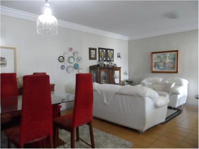 Apartamento com 4 Dorms em Recife - Boa Viagem por 500.000,00 à Venda