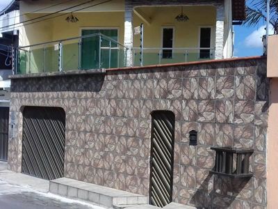 Casa com 3 Dormitórios à Venda, 520 m2 por RS 480.000,00 - Flores - Manaus-am