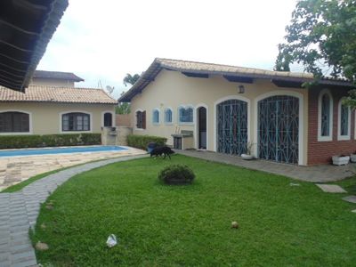 Casa Edificada em 2 Lotes, 3 Dts, Piscina, Churrasqueira