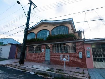 Casa com 4 Dormitórios à Venda, 100 m2 por RS 500.000,00 - Flores - Manaus-am