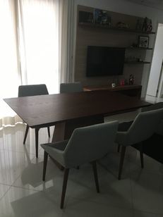 Mesa e 4 Cadeiras