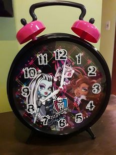 Relógio Despertador da Monster High