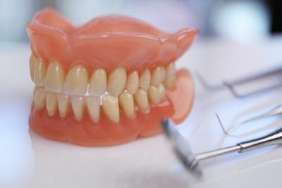 Conserto de Dentadura