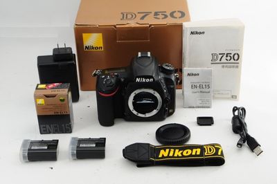 Vendendo Slr Digital Nikon D750 24.3mp Full Frame