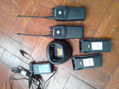Motorola Ep450s Uhf Radio Comunicador