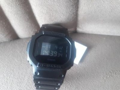 Relógio Casio G-shock Dw5600bb 1dr