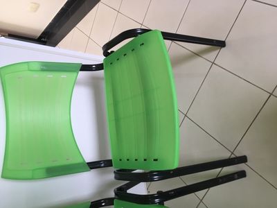 Cadeira Verde Reforçada