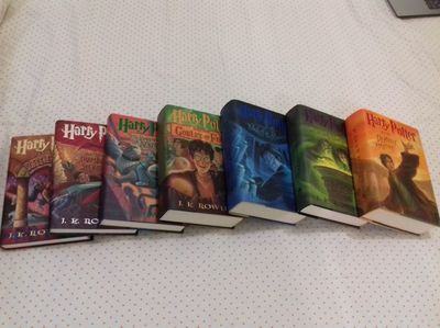 Harry Potter- 7 Volumes (em Inglês)