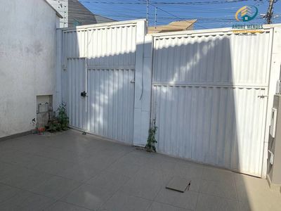 Casa à Venda, 150 M2, R$ 480 Mil, Bairro Cabral, Contagem, MG