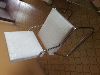 Mesa com 4x Cadeiras